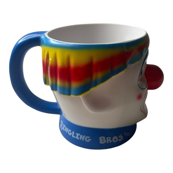 Vintage Ringling Bros Barnum & Bailey Circus Clown Plastic Mug - Picture 3 of 6